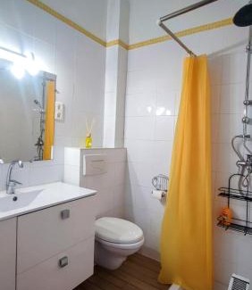 Bas-Vernet House | Chambre Luxurieux Gris