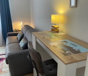 Trignac House | Chambre Privée chez L' Habitant