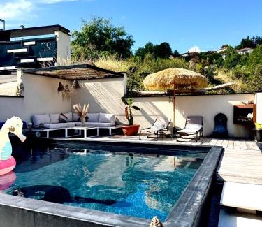 Saint-Genest-Lerpt House | Chambres au calme