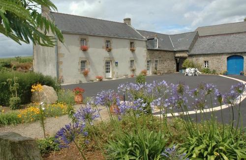Plonevez-Porzay Bed & Breakfast | Chambres d'Hotes Belard