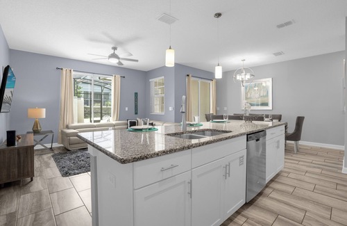 Davenport House | Champions Gate Resort Home w BBQ Pool