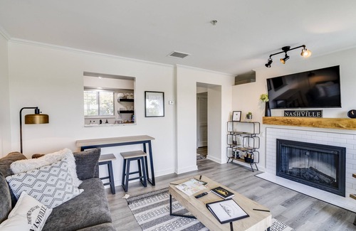 East Bank Condo | Championship Nashville 1 Bedroom Riverfront Condo