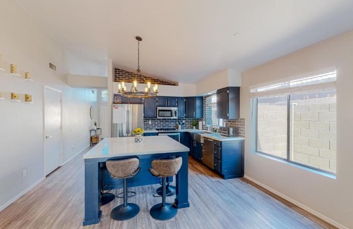 Chandler House | Chandler Contentment