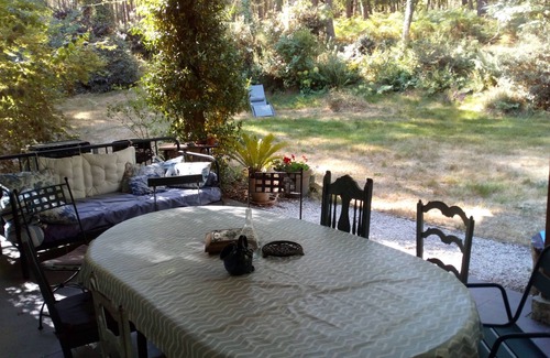 Leon House | Character house between lake and ocean