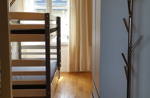 Plerin House | Characteristic apartment opposite the beach in Brittany Rosaires