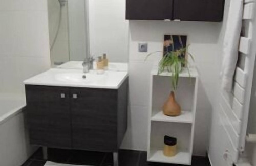 Le Pre-Saint-Gervais Apartment | Charmant Appartement au Pré
