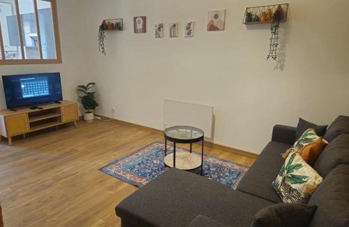 Charleville-Mezieres Apartment | Charmant appartement, spacieux et tout confort