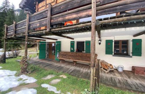 Les Prodains Apartment | Charmant Chalet 4 Pers. à 5 Min du Téléphérique d'Avoriaz avec Parking et Navette Gratuite - FR-1-754-62