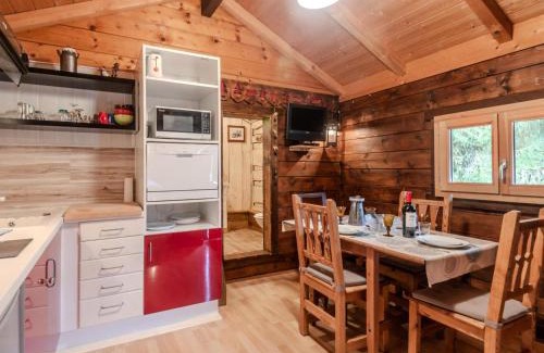 Les Prodains Apartment | Charmant Chalet 4 Pers. à 5 Min du Téléphérique d'Avoriaz avec Parking et Navette Gratuite - FR-1-754-62