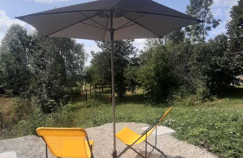 Bonlieu Ski Chalet | Charmant Chalet Jurassien, aux Pieds des Cascades du Hérisson