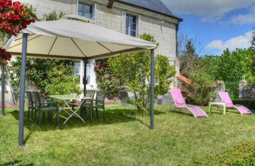 Berthenay House | Charmant Manoir Historique avec Jardin Privatif à Berthenay, Proche des Châteaux de la Loire - FR-1-381-5