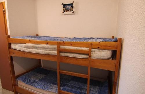 Les Saisies Apartment | Charmant studio alcôve Les Saisies - 4 pers, proche centre, balcon - FR-1-594-144