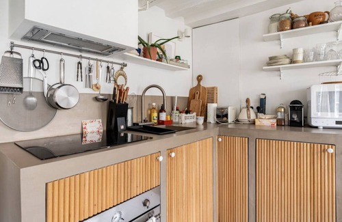 Les Iles Apartment | Charmant Studio au Cœur du Marais/hôtel de Ville
