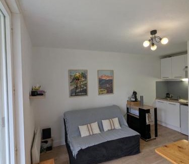 Esquieze-Sere Apartment | Charmant T2 wifi parking gratuit 4 personnes