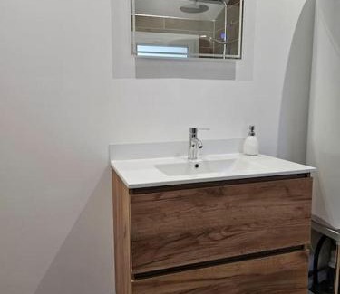 Cerans-Foulletourte House | Charmante maison avec parc boisé