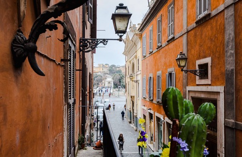 Rione VI Parione Apartment | Charme Pettinari 11 people