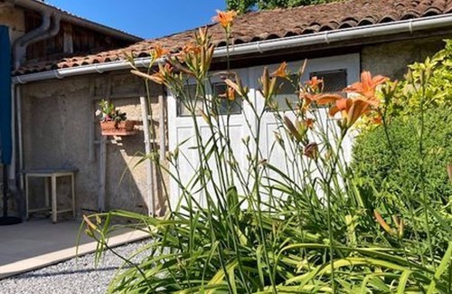 Buxieres-sous-les-Cotes Cottage | Charming Cottage in Tranquil Village Near Lake Madine, Lorraine Park