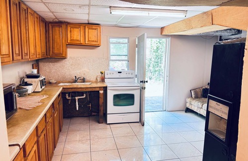 Clarkston House | Charming 1-bedroom house in superb Stone Mountain with AC, WiFi