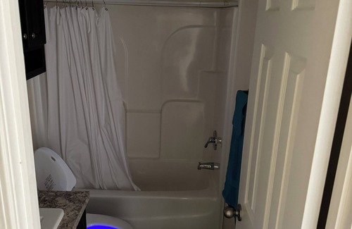Myrtle Grove Apartment | Charming 1-bedroom apartment with AC, WiFi in beautiful Pensacola