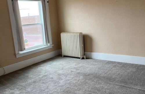 Goodland Apartment | Charming 1-bedroom apartment in delightful Goodland with AC