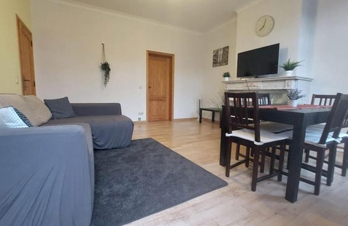 Sint-Pieters-Woluwe Apartment | Charming 1-Bedroom Apartment