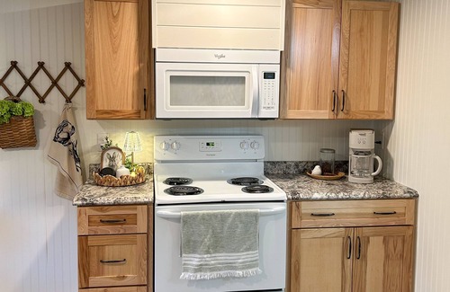 Mifflin Cottage | Charming 1-bedroom cottage