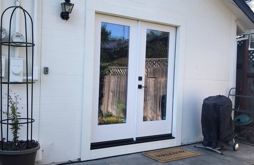 Boyes Hot Springs Cottage | Charming 1-bedroom guest house with WiFi and AC in beautiful Sonoma