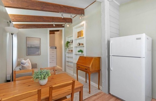 Apopka House | Charming 1-bedroom mother-in-law suite w/full kitchen in delightful Apopka