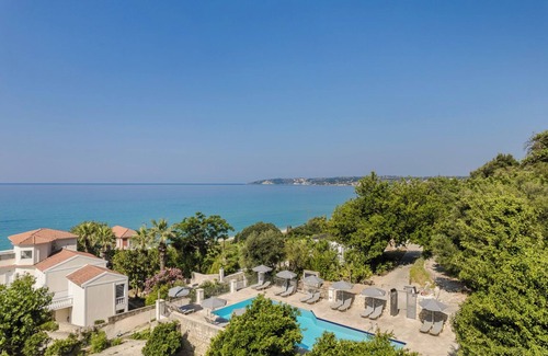 Lourdata Apartment | Charming 1-bedroom Penthouse apartment in Lourdata