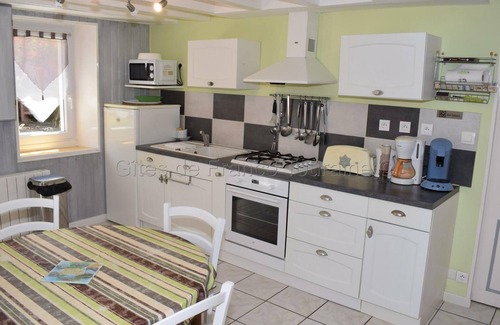 La Tour-Saint-Gelin Cottage | Charming 19th Century Cottage with Enclosed Courtyard