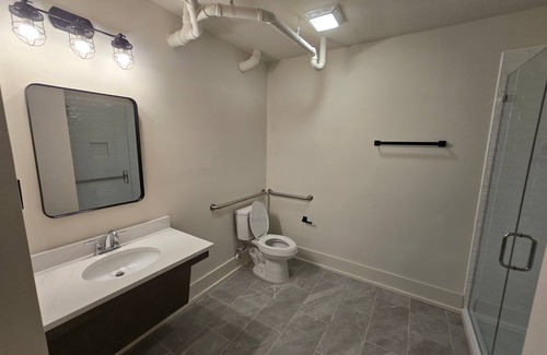McMinnville Condo | Charming 1BR condo in McMinnville, TN, perfect for a cozy getaway.