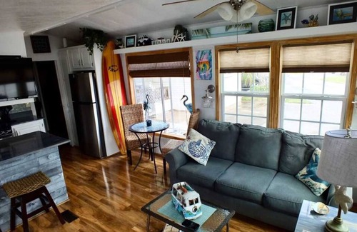 Port Isabel House | Charming 1BR Getaway in Long Island Village Resort