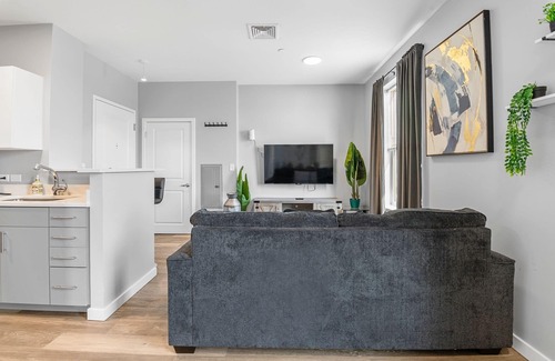 Everett Apartment | Charming 1BR Near Encore 5742