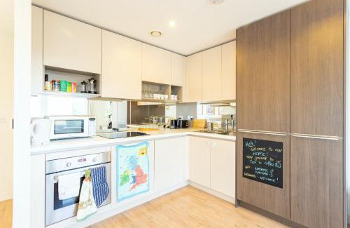 Greenwich West Apartment | Charming 2 Bed Flat in Greenwich