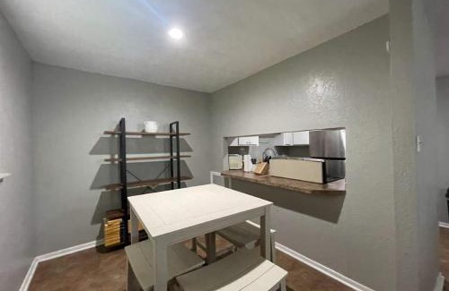 Lawton Apartment | Charming 2-Bedroom 1-Bath Home Close to Downtown