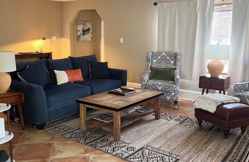 South Pensacola Cottage | Charming 2-bedroom cottage in Pensacola close to beach and downtown