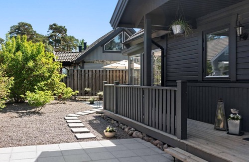 Aahus House | Charming 2-floor House by the sea in Ahus, Sweden
