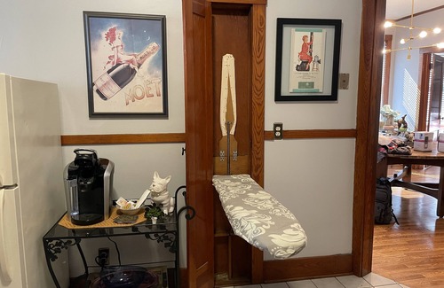 Carpentersville Apartment | Charming 2BR/1BA Located in the ❤️ Of Downtown East Dundee