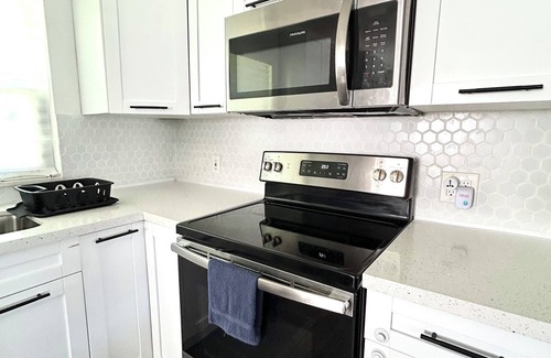 Liberty City House | Charming 3-Bedroom, 2-Bath Home in the Heart of Miami - Close to Downtown!