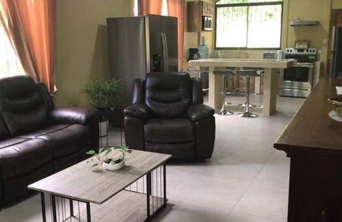 Cahuita House | Charming 3-bedroom 3 bath house in welcoming Punta Riel with WiFi, AC