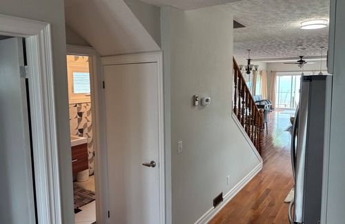 Crystal Beach Cottage | Charming 3-bedroom cottage with AC, WiFi in lovely Crystal Beach