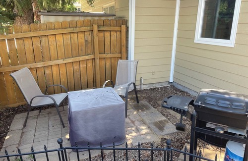 Rapid City House | Charming 3 bedroom house close to Canyon Lake!