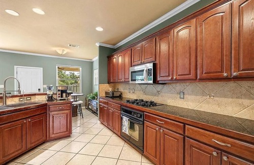 Round Rock House | Charming 3-bedroom house in Round Rock with nice neighborhood