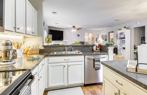 Lexington House | Charming 3-bedroom house with fitness room and AC in amazing Lexington