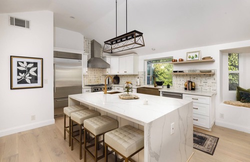 Montecito House | Charming 3-bedroom house plus office with AC, WiFi and heated pool in Montecito