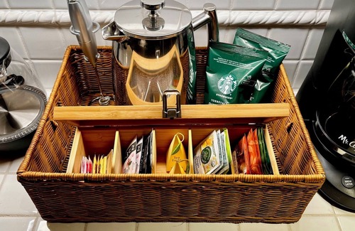 Willow Glen House | Charming 3-bedroom house in fabulous Willow Glen neighborhood