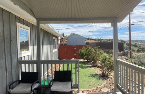 Gallup House | Charming 3-bedroom house with WiFi, AC in welcoming Gallup