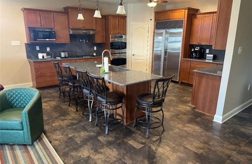 Pointe A La Hache House | Charming 3-bedroom house with WiFi, dock on the water, in serene Myrtle Grove.