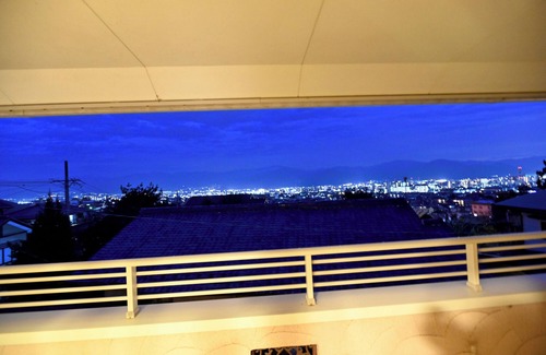 Nagano Villa | Charming 3-bedroom villa with WiFi and AC in enchanting Chōnan