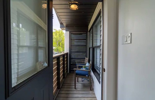 Grand Bend House | Charming 3BR Beach House with BBQ in Grand Bend